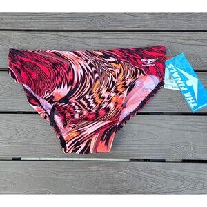TYR The Finals Air Whirl All Over Swim Racer Briefs, Youth Boy's SZ 24, Red NEW